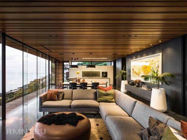 





Дом из&nbsp;бетона с&nbsp;видом на&nbsp;океан



