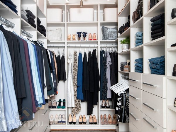 





Устаревшие тенденции в&nbsp;обустройстве гардеробных комнат



