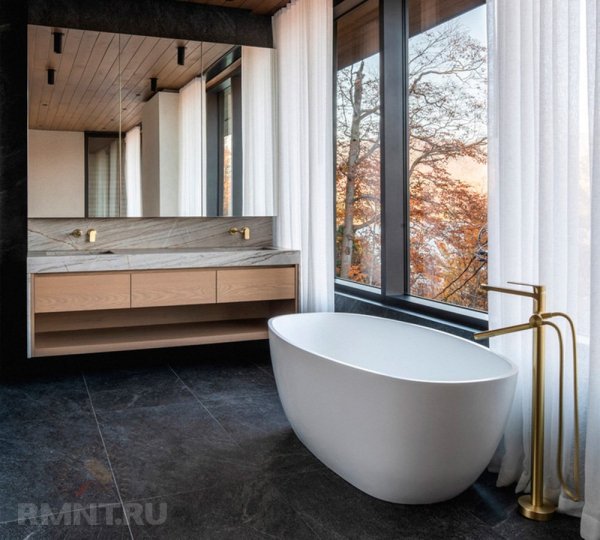 Дом на склоне с видом на озеро
 
Дом на склоне с видом на озеро