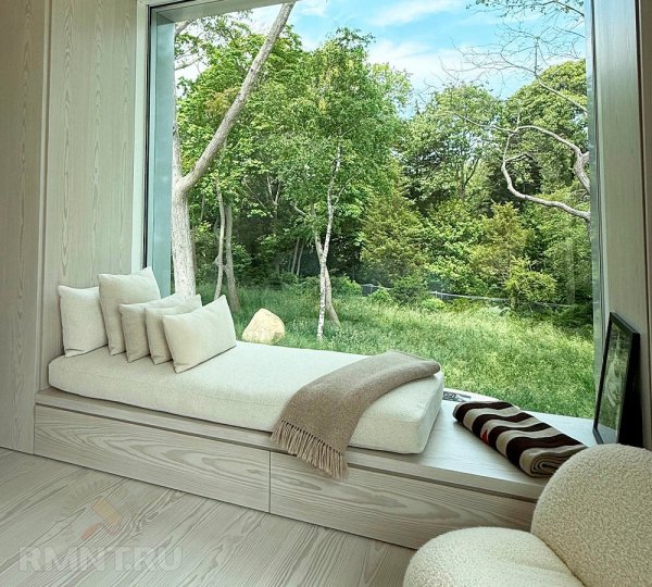 





Семейный дом на&nbsp;побережье с&nbsp;минималистичным интерьером



