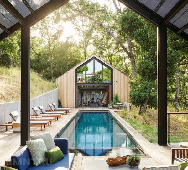 





Современное ранчо в&nbsp;дубовой роще



