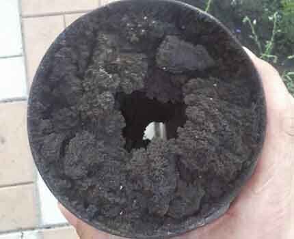 Как проводится чистка дымохода от сажи: как грамотно почистить дымовой канал  Как проводится чистка дымохода от сажи: как грамотно почистить дымовой канал