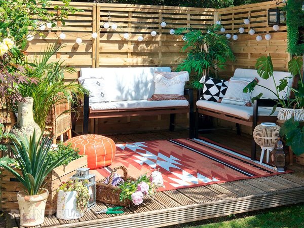 





Вещи для&nbsp;патио и&nbsp;сада, которые выгодно покупать осенью



