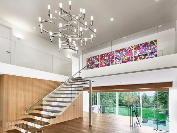 





Реконструированный дом 90-х в&nbsp;Монреале



