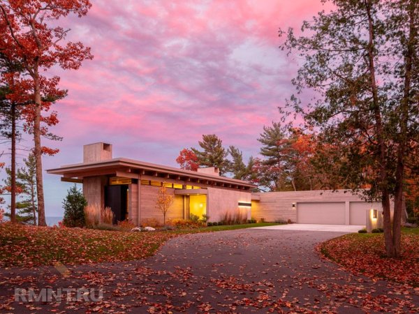 





Изумительный дом на&nbsp;пляже с&nbsp;видом и&nbsp;выходом на озеро



