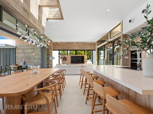 





Дом на&nbsp;утёсе с&nbsp;видом на&nbsp;океан



