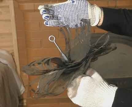 Как проводится чистка дымохода от сажи: как грамотно почистить дымовой канал  Как проводится чистка дымохода от сажи: как грамотно почистить дымовой канал