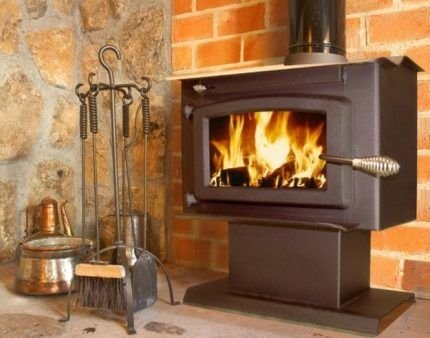 Виды отопления загородного дома: сравнение отопительных систем по типу топлива Виды отопления загородного дома: сравнение отопительных систем по типу топлива