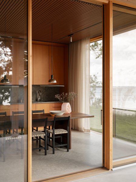 Летний дом в скандинавском минималистичном стиле Летний дом в скандинавском минималистичном стиле