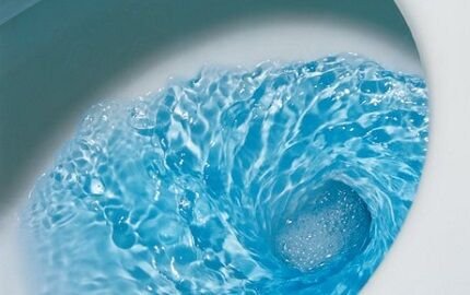 Как прочистить унитаз тросом: выбор инструмента и инструктаж по его применению Как прочистить унитаз тросом: выбор инструмента и инструктаж по его применению