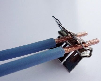 Клеммы для соединения проводов: какие клеммники лучше и как с ними работать Клеммы для соединения проводов: какие клеммники лучше и как с ними работать