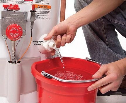 Как слить воду с водонагревателя: плюсы и минусы разных способов + пример проведения работ Как слить воду с водонагревателя: плюсы и минусы разных способов + пример проведения работ