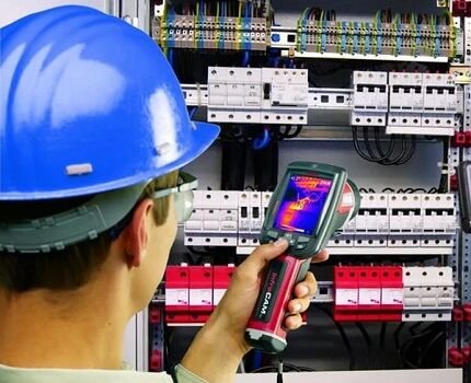 Тепловизор для строительства: виды и правила проведения проверки дома