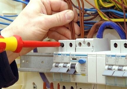 Что такое УЗО: устройство, принцип действия, существующие виды и маркировка УЗО