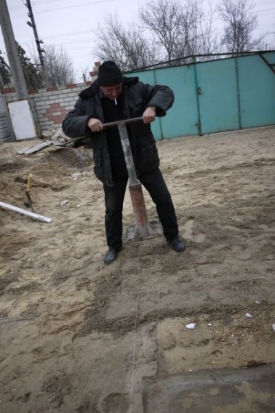 Как положить тротуарную плитку своими руками Как положить тротуарную плитку своими руками